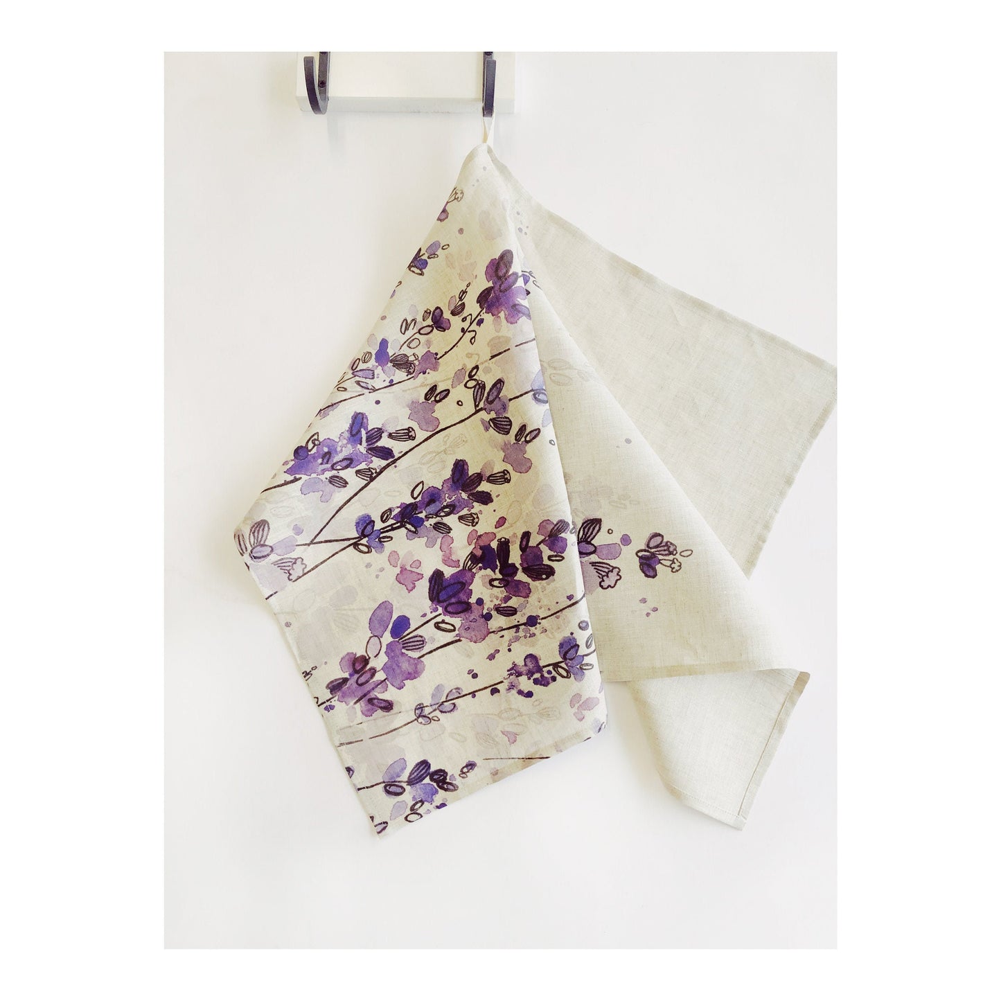 Tea towel, Lavenders, Kitchen towel, 100% linen fabric, Gift for her, Linen towel, Organic fabric towel, Tea towel art, Holiday gifts