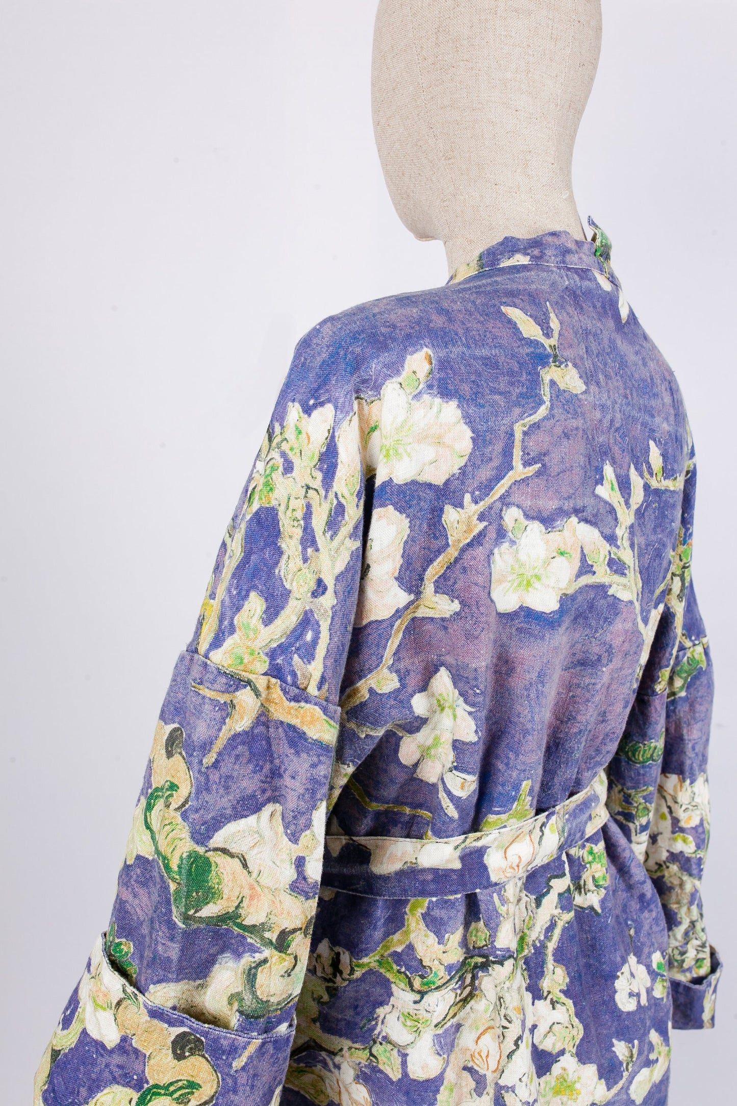 Kimono robe, Vincent van Gogh, kimono cardigan, bathrobe, Almond blossom, 100% linen, bridesmaid gift, Linen robe, linen, Linen bathrobe