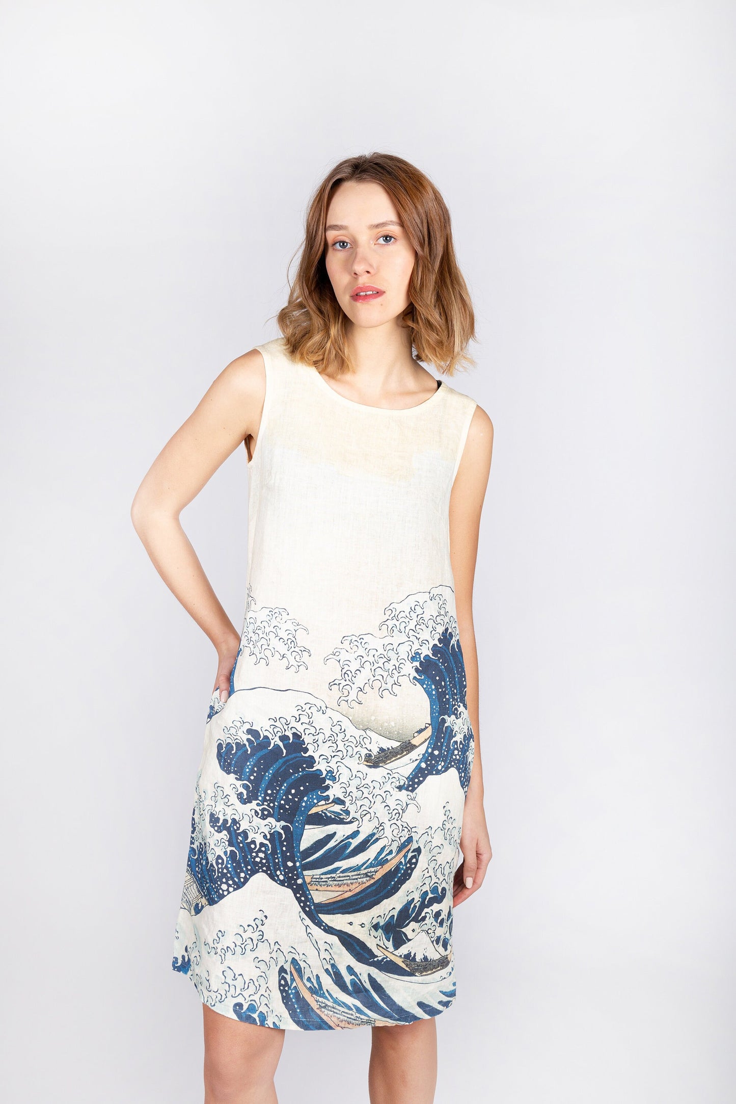 Linen dress, Hokusai The Great wave, sleeveless tunic, linen women dress, women dress with pockets, Linenislove