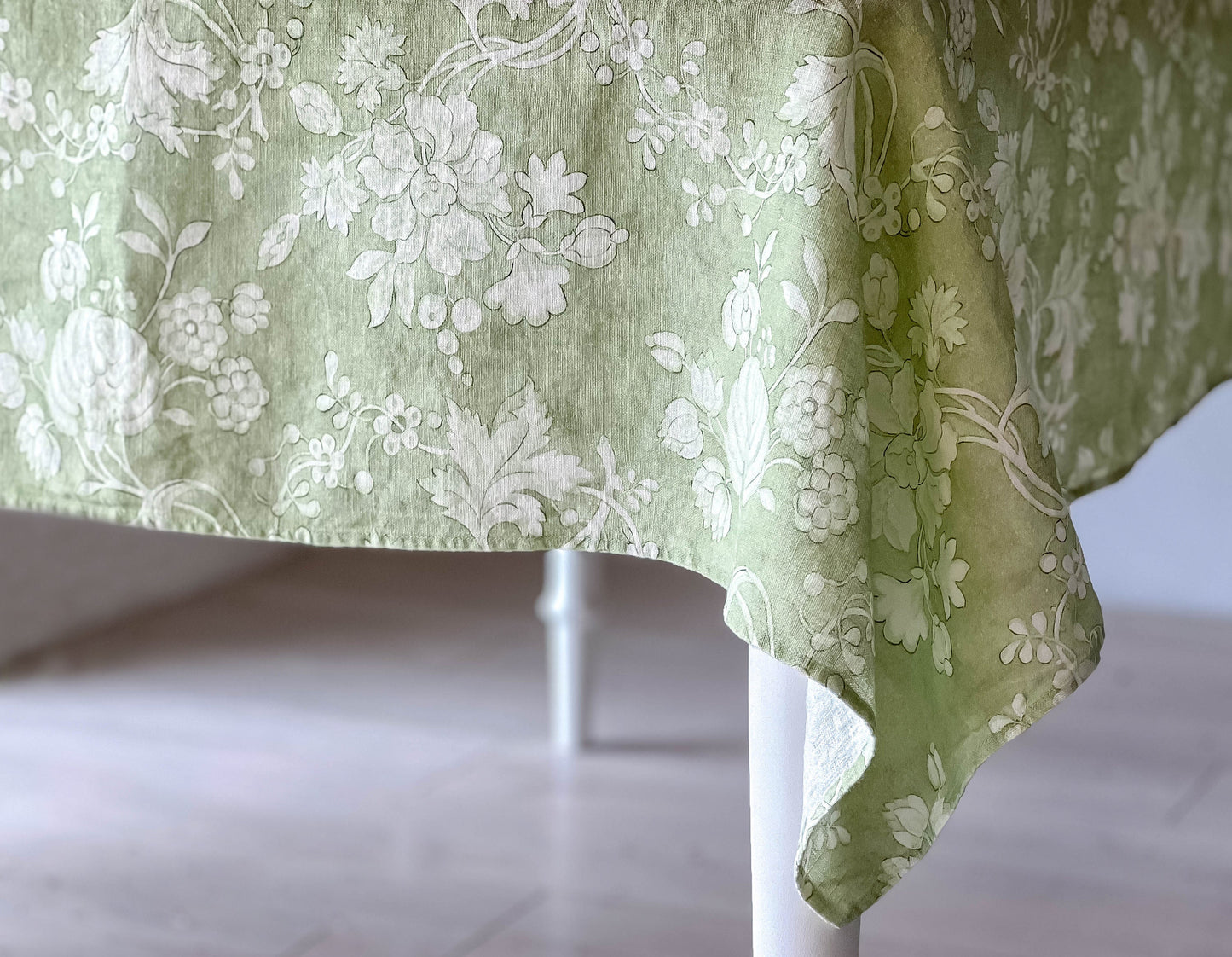 Tablecloth, Anna Maria Garthwaite, Spitalfields, 1752 - 1753, Matcha tablecloth, Vintage flower pattern, 100% linen