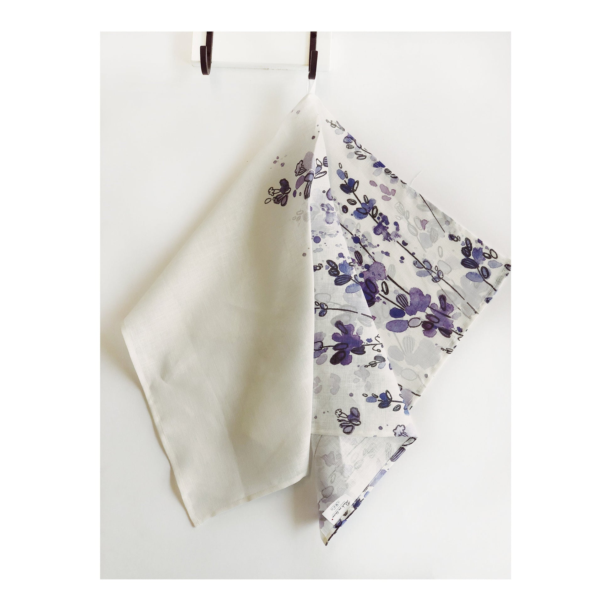 Tea towel, Lavenders, Kitchen towel, 100% linen fabric, Gift for her, Linen towel, Organic fabric towel, Tea towel art, Holiday gifts