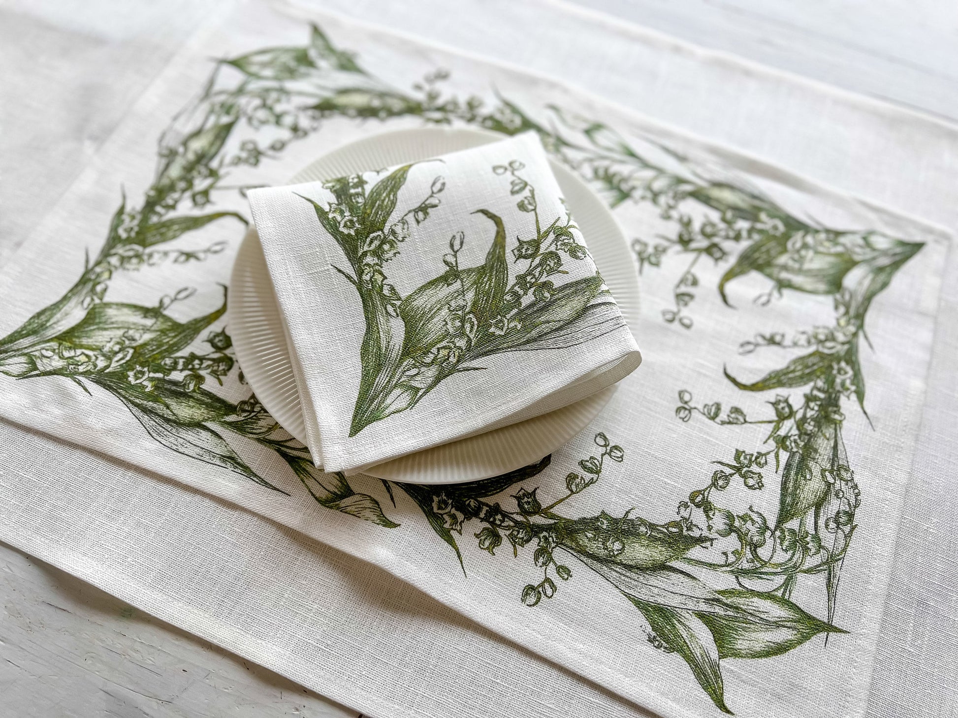 Wedding MUST HAVE! Placemats, Lily of the Valley, Plant placemats, linen placemats, Easter placemats, green placemats, fabric placemats