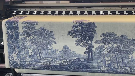 Linen tablecloth, Plaat, beschilderd met een rivierlandschap met kasteel, boerderij en enkele figuren, Frederik van Frytom, 100% linen
