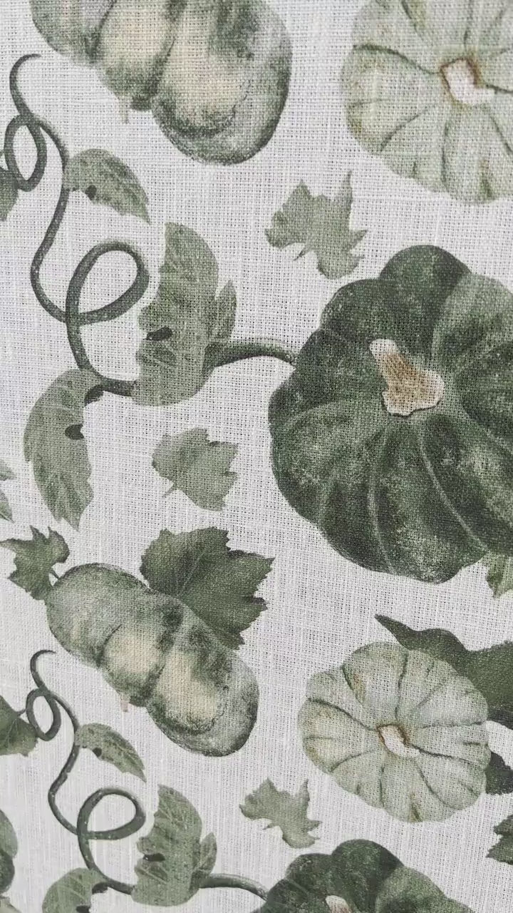 Pumpkins Table runner, Pumpkins decor, fall, fall linens, thanksgiving decor, linen table runner, 100% linen, Halloween decor